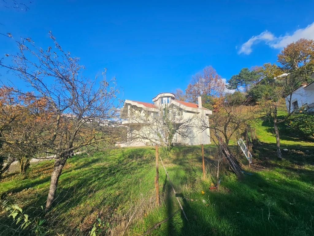 2-FLOOR VILLA FOR SALE LOCATED IN THE SHKOZA AREA!