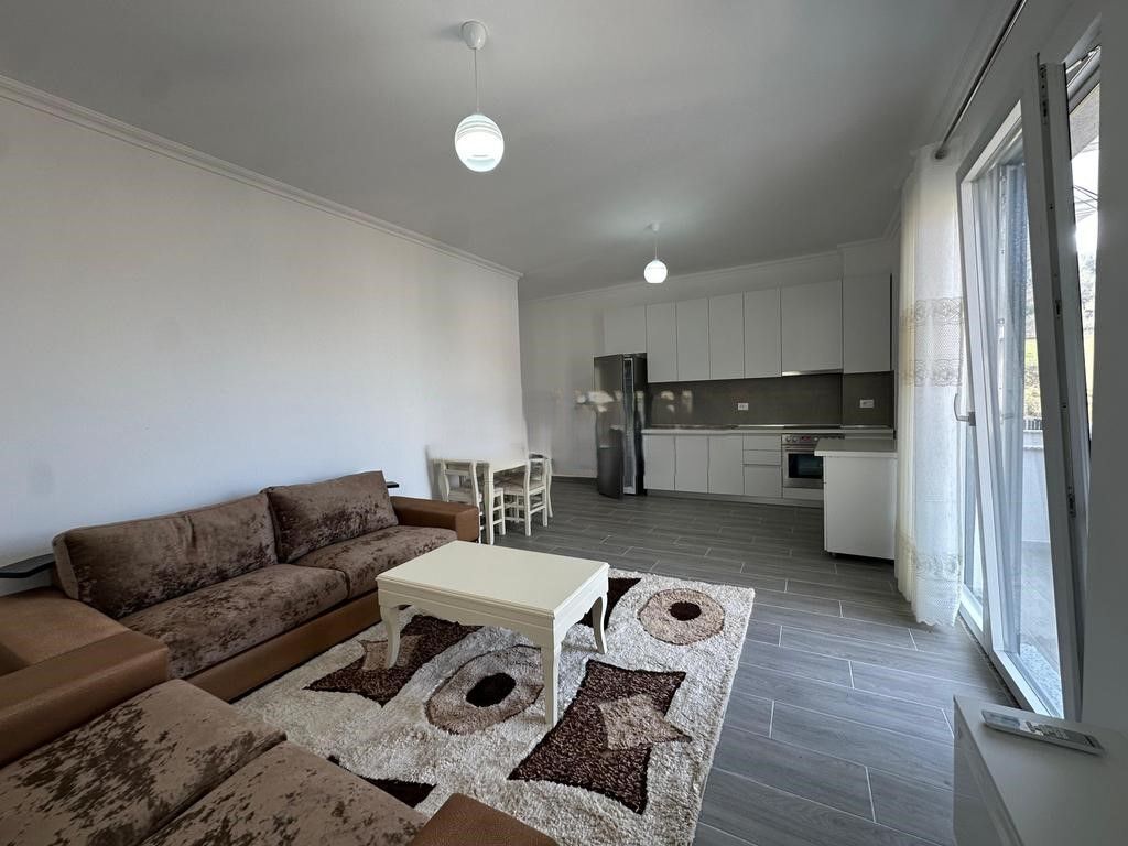 APARTAMENT 2+1+POST PARKIMI PER QIRA PRANE KOMBINATIT !