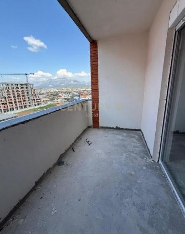 Apartment 3+1+2 for sale – with parking space