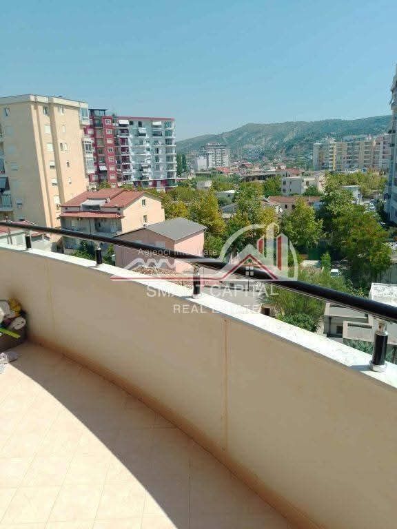 🏢SHITET APARTAMENT 2+1+2 NE LUNGOMARE VLORE!
