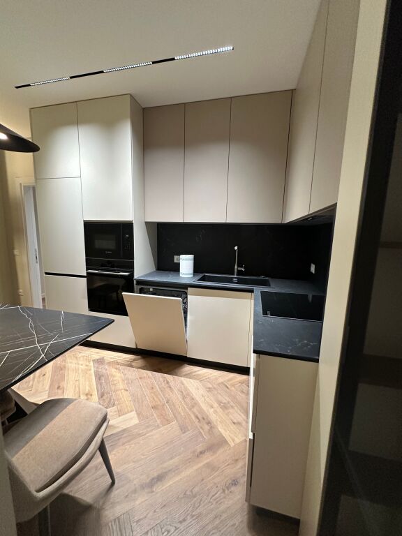 Apartment lluksoz  2+1+🅿️Don Bosko I pa banuar