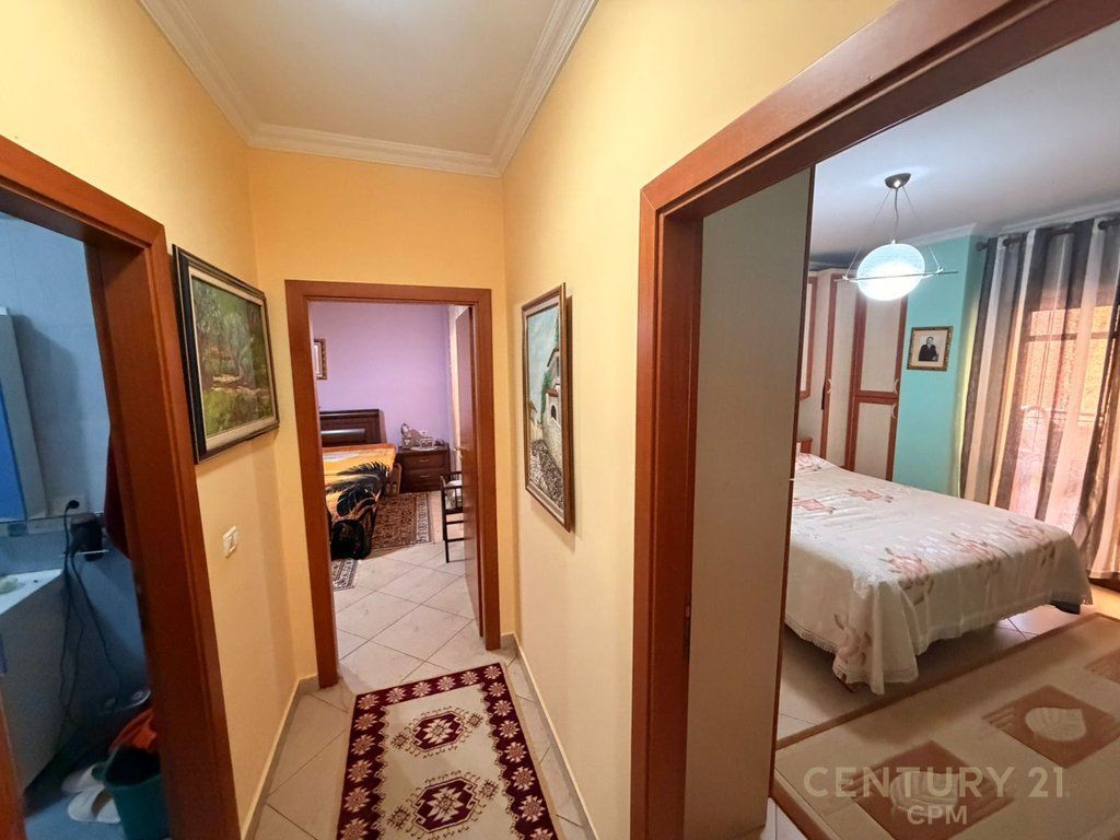 SHESIM APARTAMENT 2+1+2 TEK KOMUNA E PARISIT!