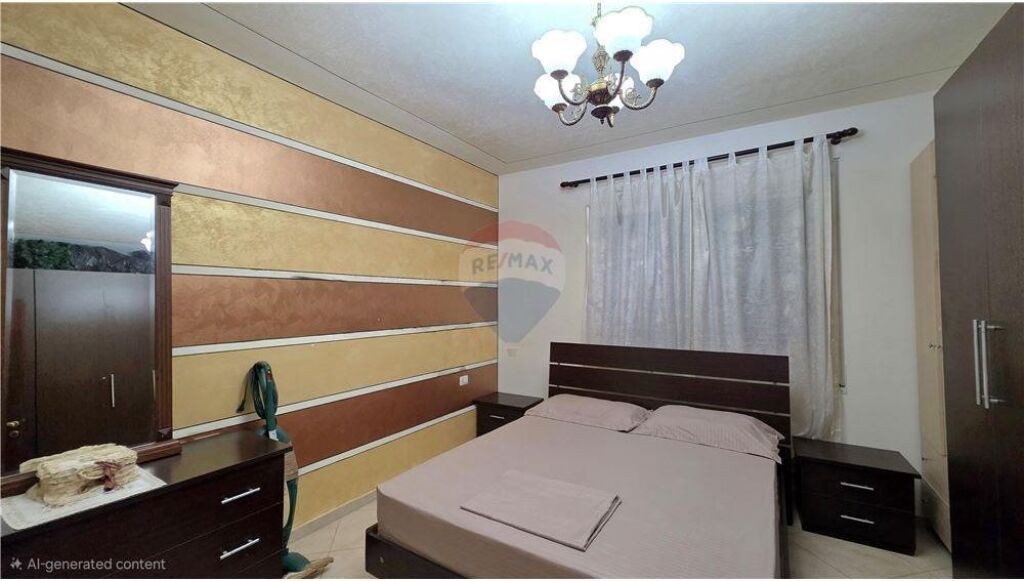 Apartament 2+1+2 ne Shitje,pas hotel Martini