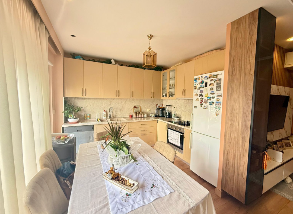 🏡 Apartament Modern 3+1+2 për Shitje – Kopshti Botanik