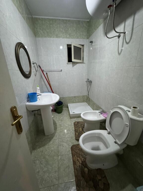 Apartament 2+1, Fusha e Aviacionit!