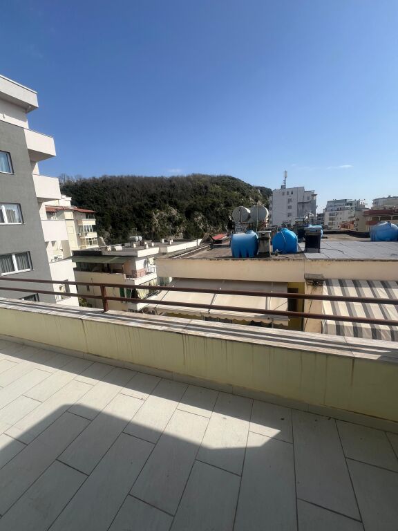 SHITET APARTAMENT 1+1 NE ZONEN E SHKEMBIT KAVAJES