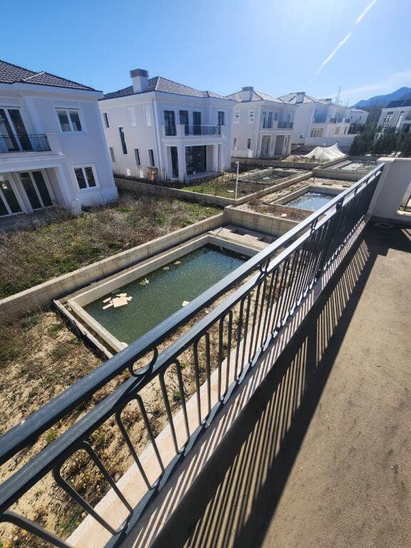 FOR SALE: Individual Villa + Pool 📍 Rolling Hills II - TEG 🌐 5 Bedrooms &amp; 6 Bathrooms | Built in 2025 | Finishing Phase | €1.5M 🔥