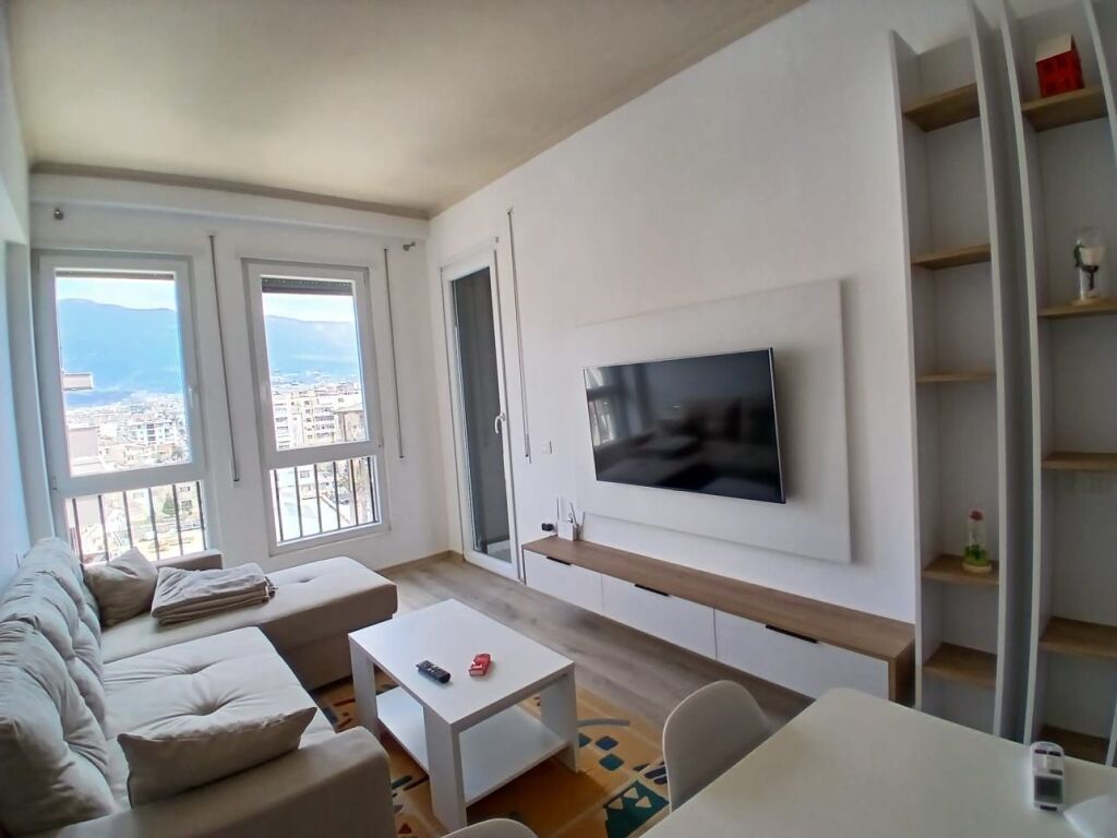 Apartament me qera 1+1 - 📍5 Maj, kompleksi Inerti