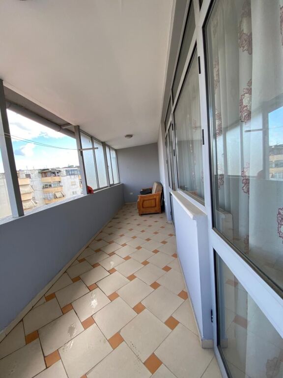 Appartamento 1+1 In Affitto, Comune di Parisit