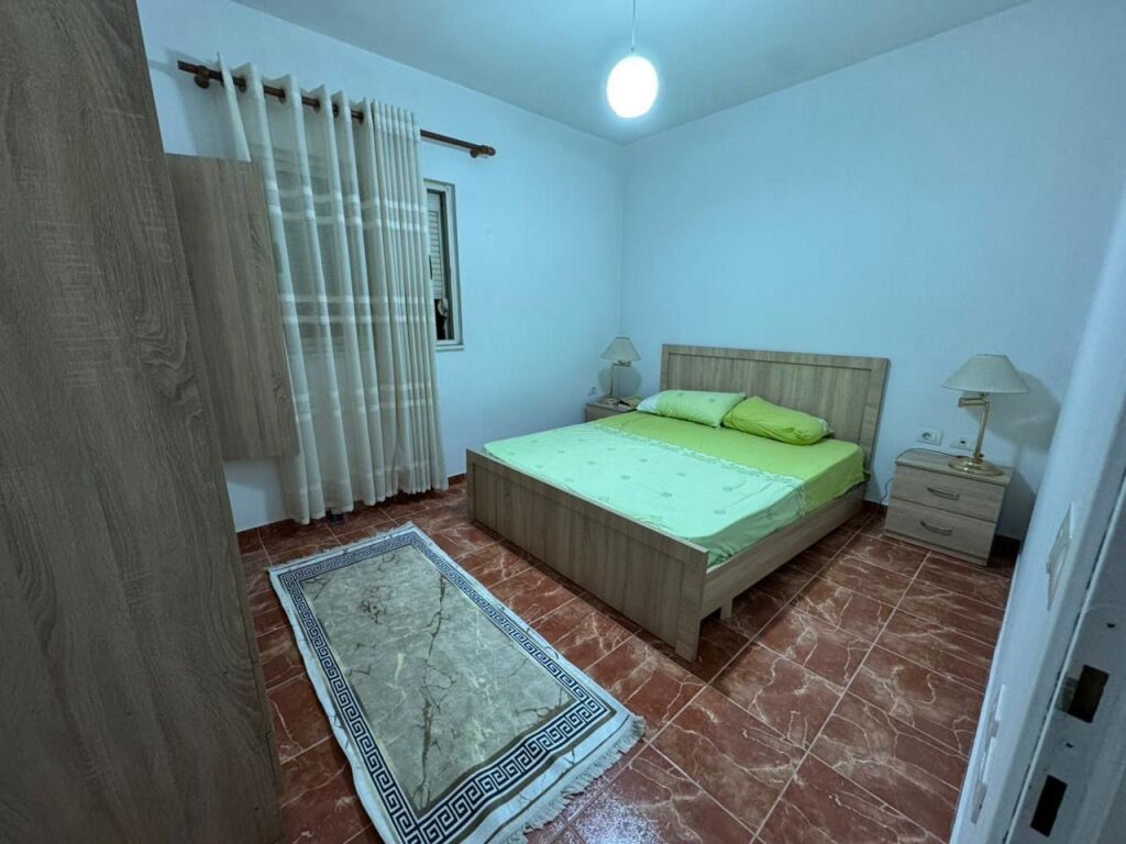 Apartament 2+1, Fusha e Aviacionit!