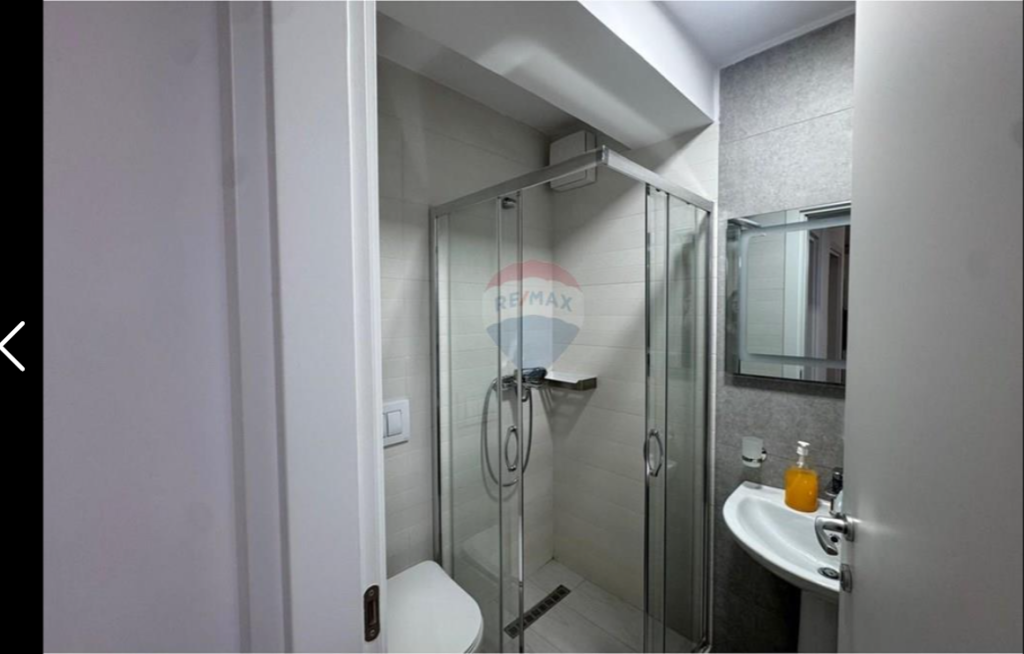 Apartament per shitje 2+1+2 tek Rruga e Elbasanit