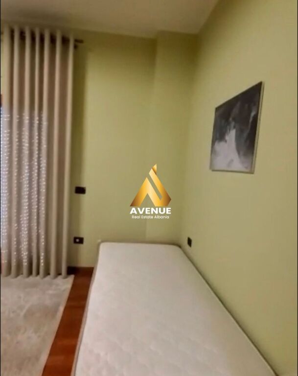 AFFITTASI APPARTAMENTO 3+1+2 BAGNI +2 BALCONI, VIA DEI KOSOVARI, TIRANA.