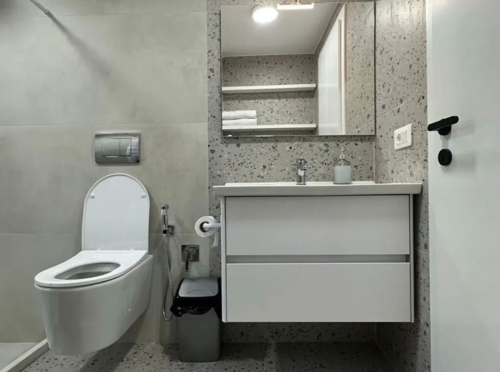 Apartment 1+1 for rent at Harry Fultz.