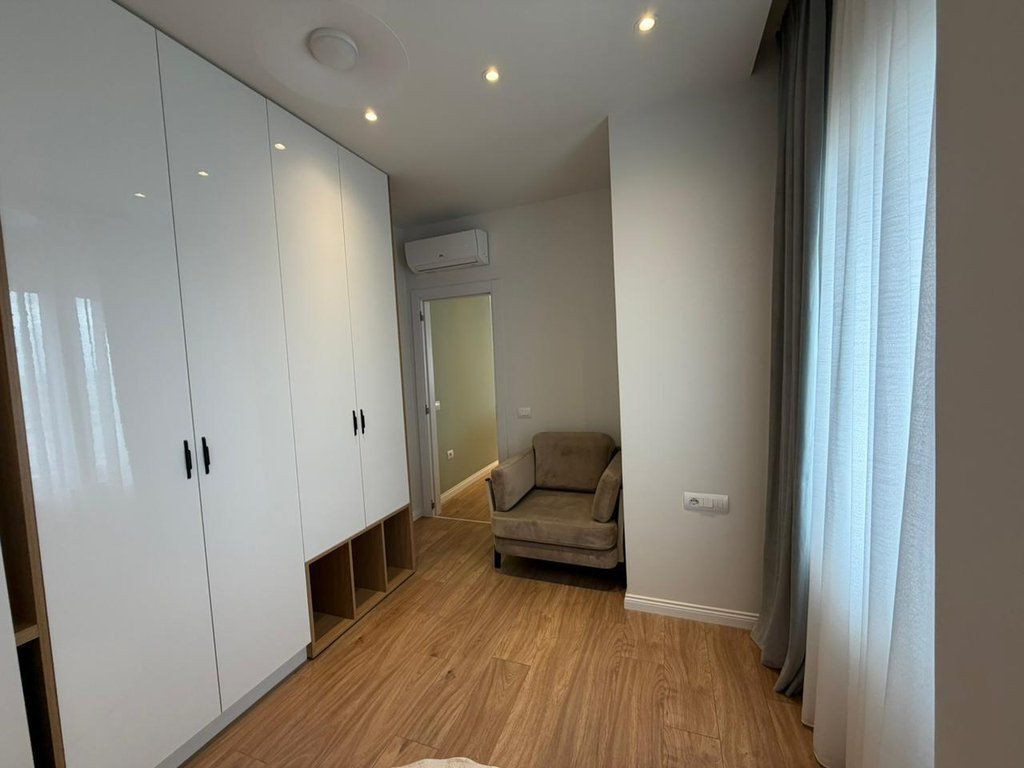Modern apartment for rent 2+1 plus parking space, with a view of the center of Tirana!