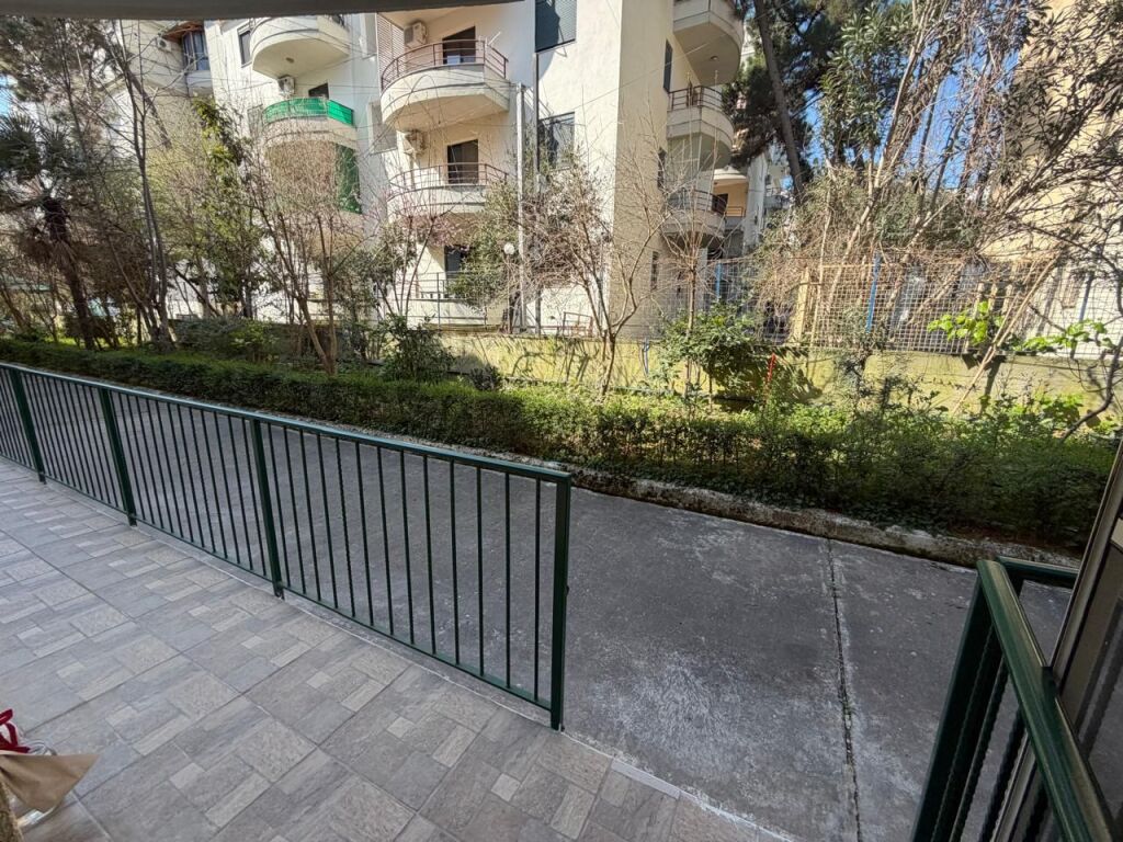 Apartment 1+1 for sale in the Albadriatik complex