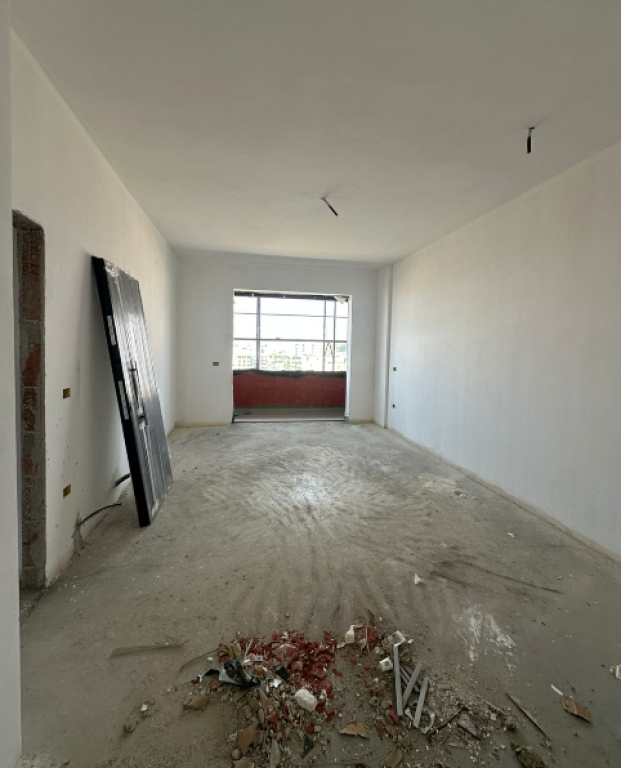 🏙️ Super Apartament për Shitje – Square 21