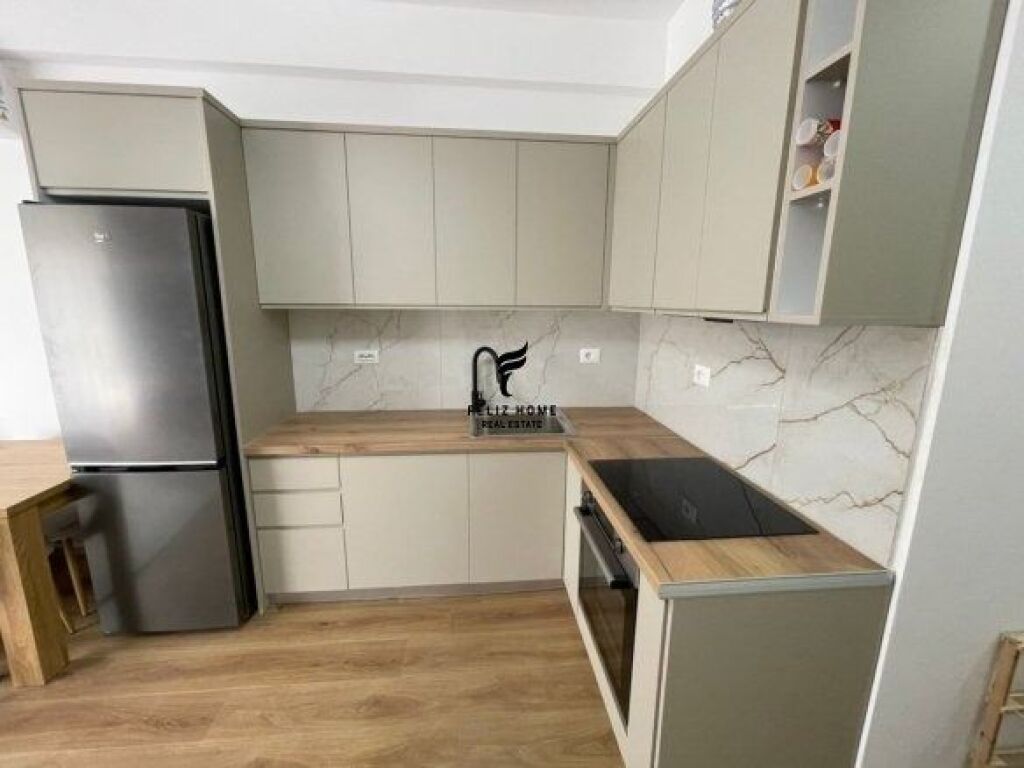 APARTAMENT ME QERA 1+1 ALI DEMI 45.000 LEKE FH-65731