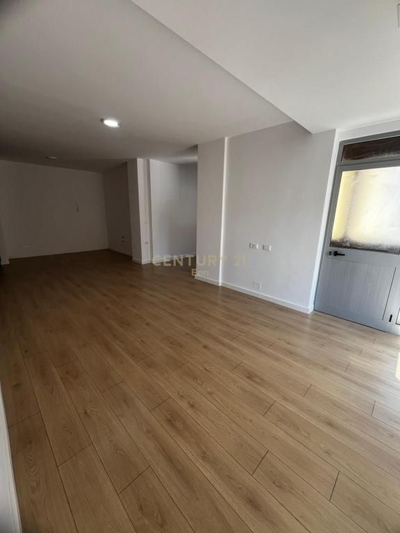 Apartament 2+1 Për Shitje në Plazh, Durrës!