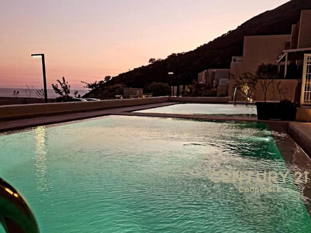 JEPET ME QERA SEZONALE - VILE NE GREEN COAST 1.