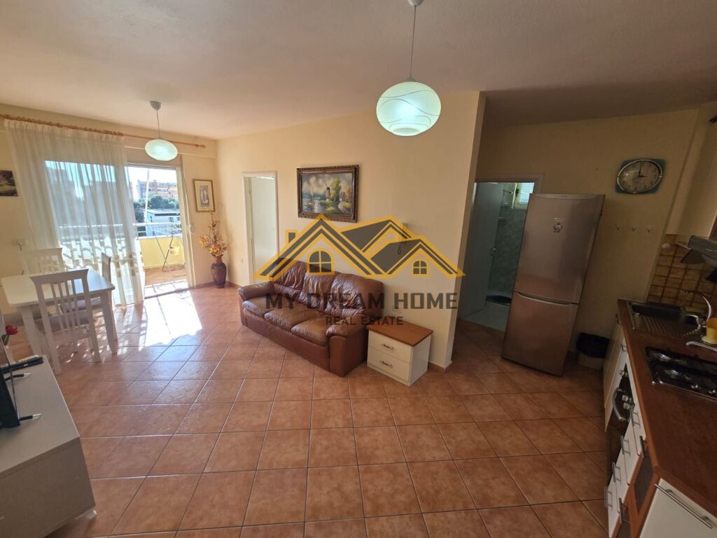 JEPET ME QIRA APARTAMENT 1+1 PLAZH DURRES