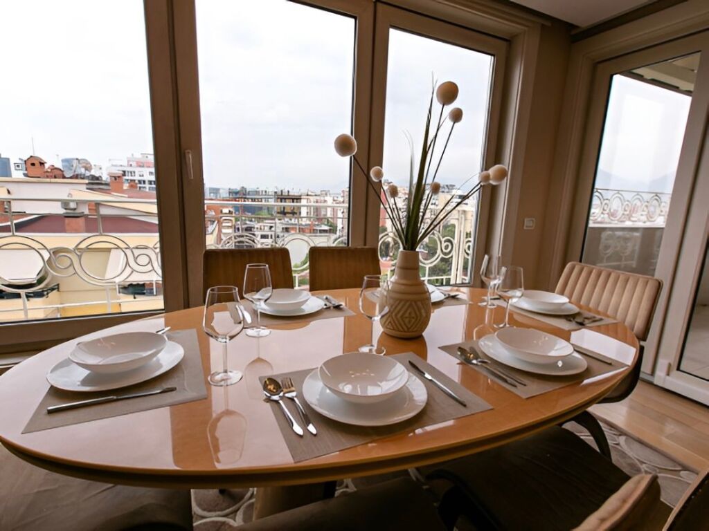 Appartamento di lusso 3+1 in affitto📍stadio Air Albani, via Elbasanit