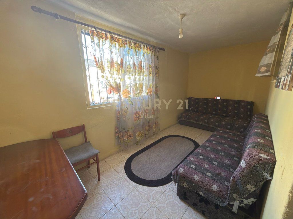 APARTAMENT 1+1 PËR SHITJE NË PLAZH, RROTA E KUQE !!