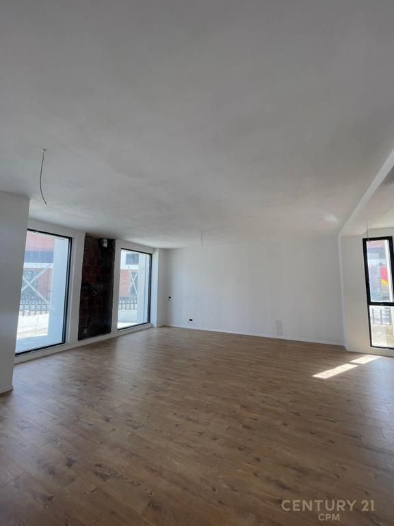 Appartamento Moderno 2+1+2 nella Residenza Tulipan, Mjull - Bathore