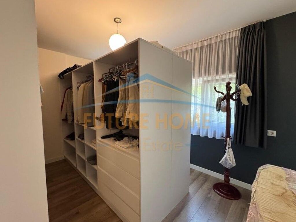 In vendita, Villa, Metatron Residence, Farke