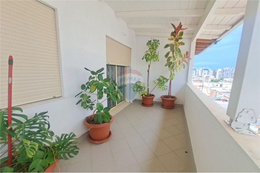 Apartament 1+1 me qera , prane Gama Market