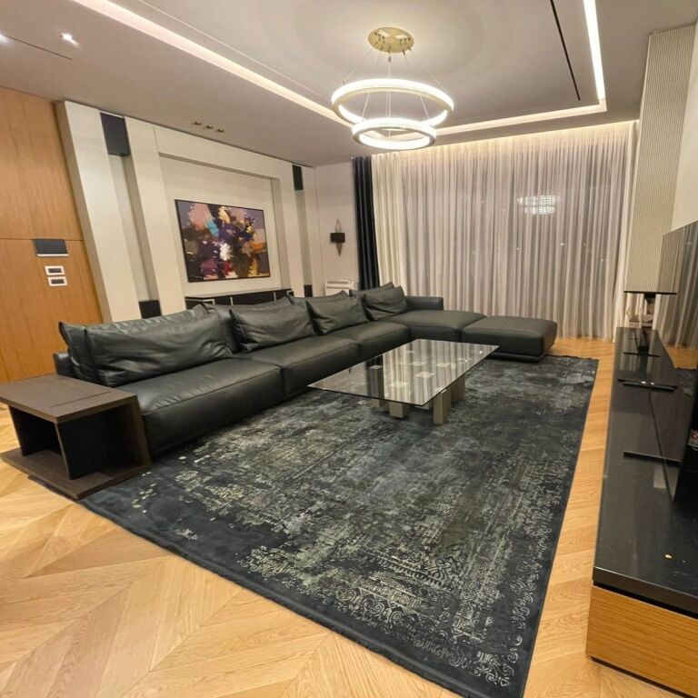 🏡 Villa su 3 Piani in Vendita – Mandarin Residence