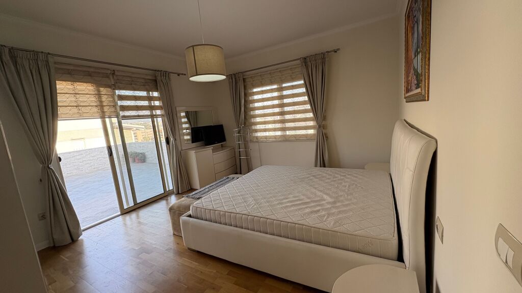 Attico in Vendita – Lago Secco