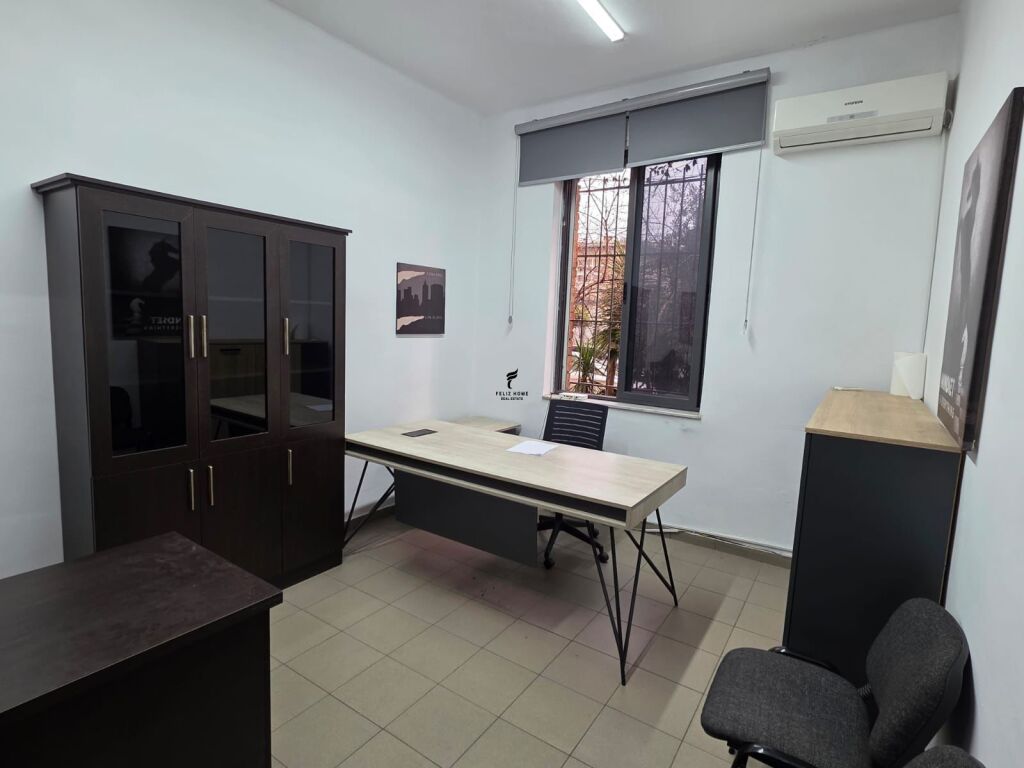 OFFICE FOR RENT 24 M2 BAJRAM CURRI BOULEVARD 70,000 LEKE FH-65827