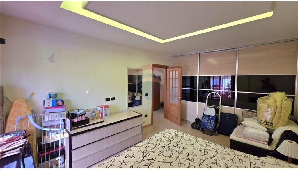 Apartament ne shitje 1+1