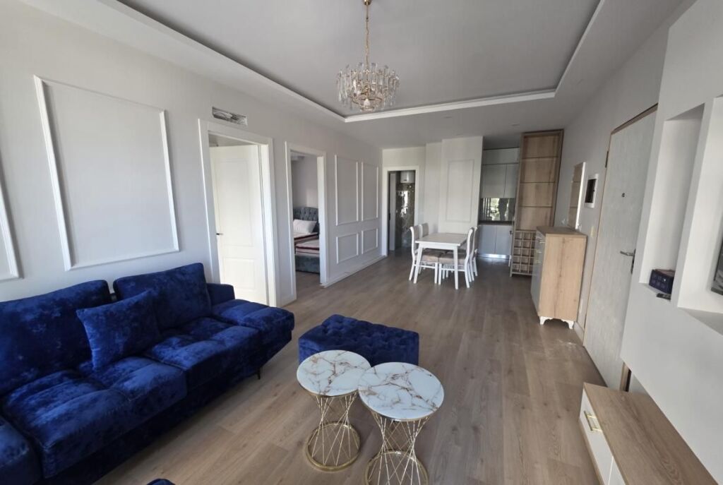 Ne Vlorë Shitet Apartament 2+1 Me Pamje Nga Deti