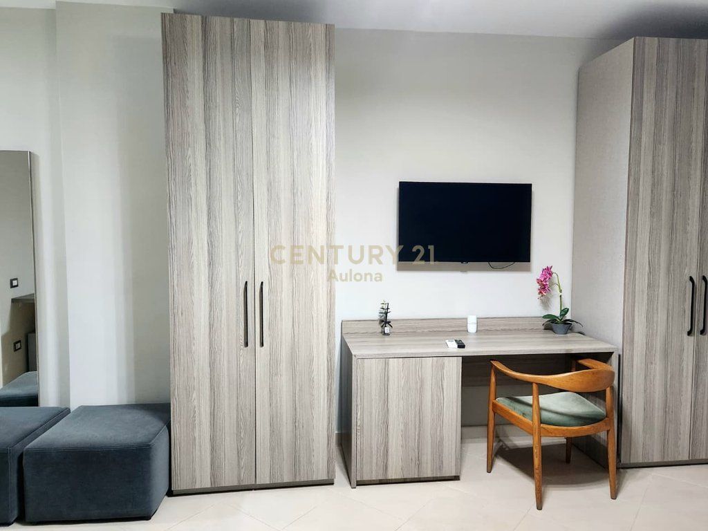 Apartament për Shitje pranë Marina Bay Resort, Lungomare