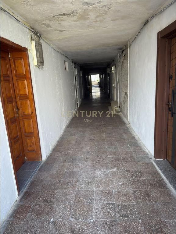 APARTAMENT 1+1 PËR SHITJE NË PLAZH, RROTA E KUQE !!