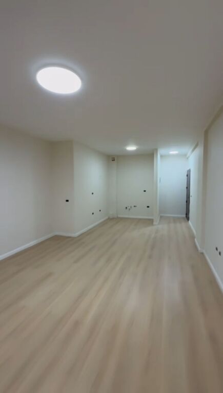 Apartament 3+1 ne shitje Mbi big market pa shkuar te eleonora