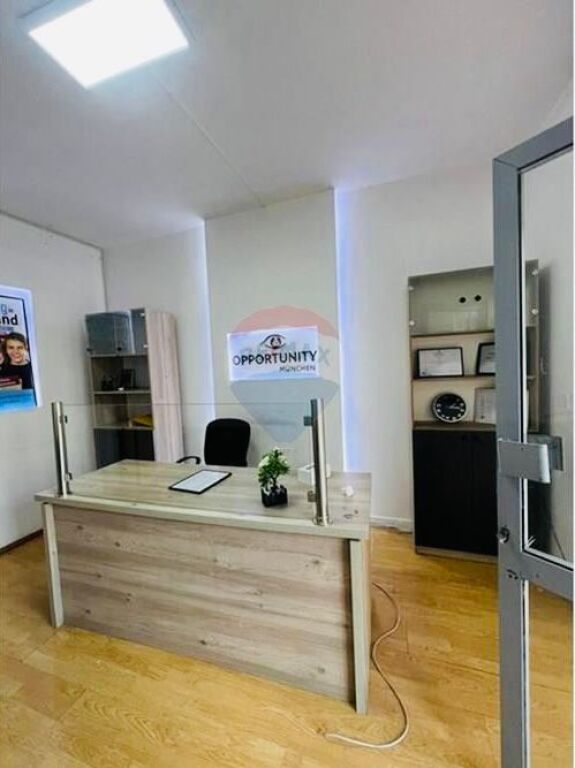 📍🏠Jepet Zyre me qera Rruga e Elbasanit