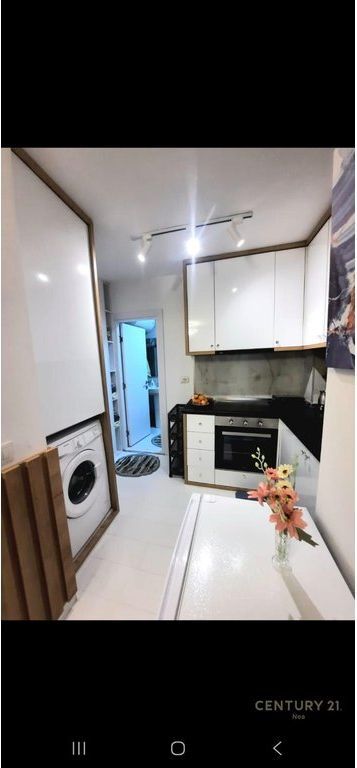 Shitet Studio ne Ali Demi!