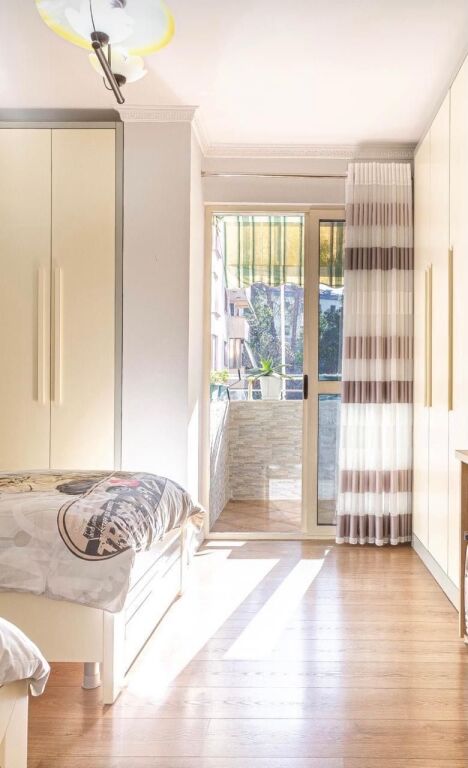 Affittiamo appartamento 2+1+2 a Lion Park