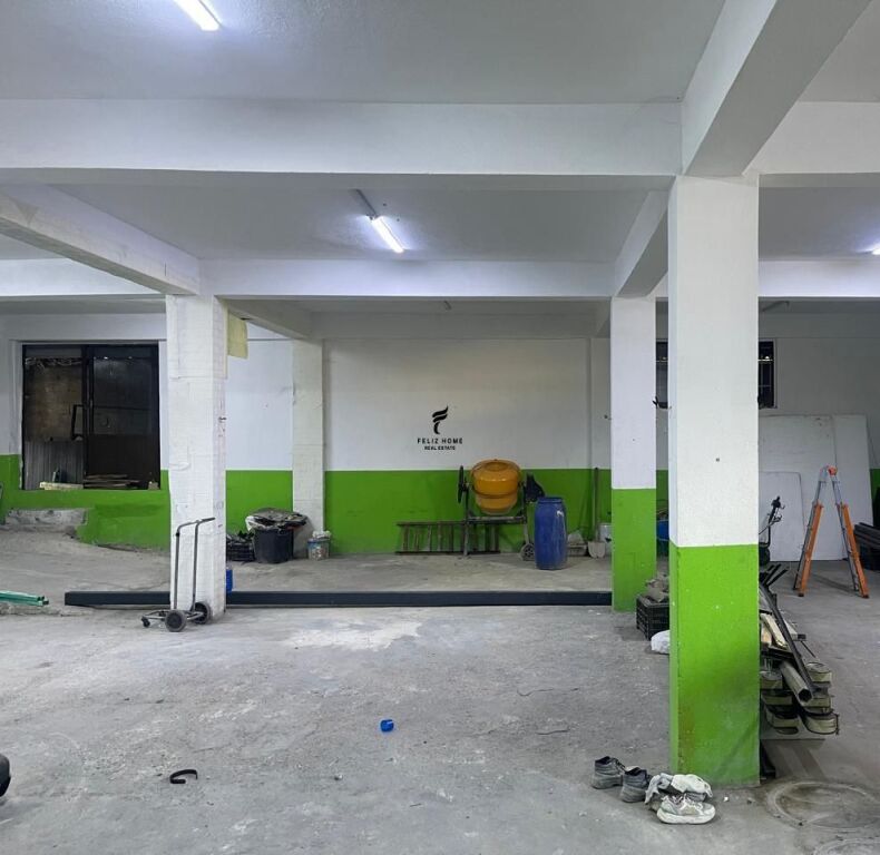 MAGAZINE ME QERA 160 M2 SELITE 50.000 LEKE FH-65751