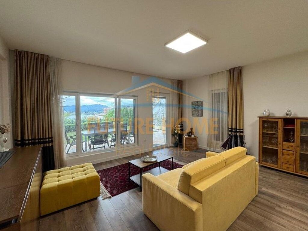 In vendita, Villa, Metatron Residence, Farke