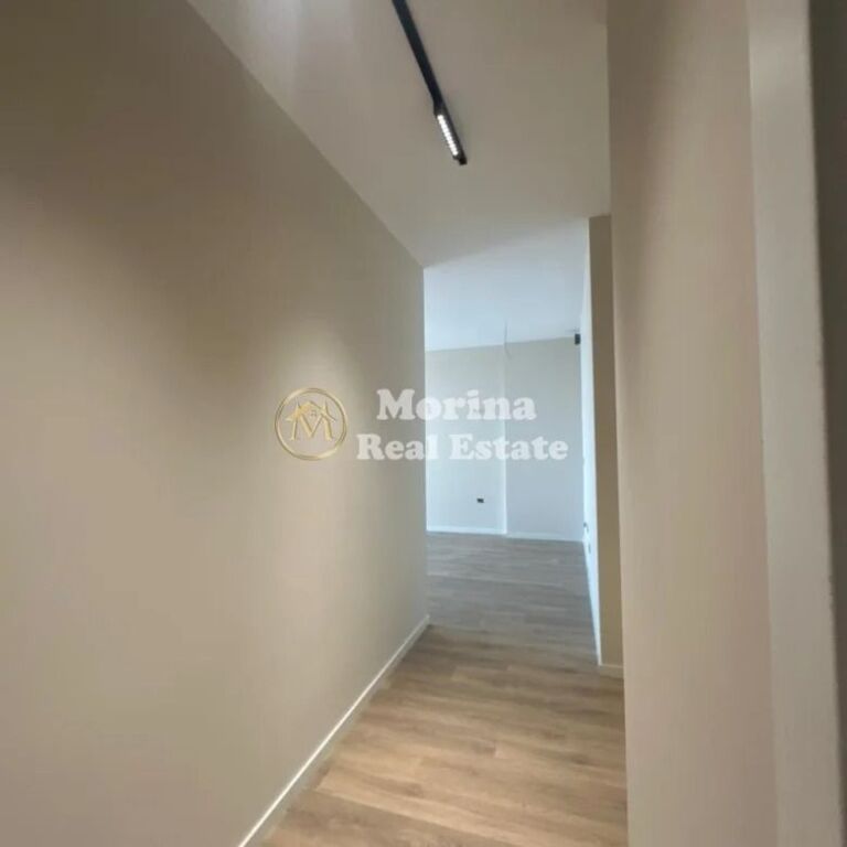 Rent | Business Premises | Mine Peza Street — Golden Tower Residence | 800 €/month