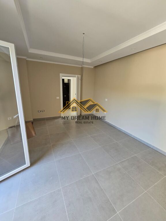 SHITET APARTAMENT ME PAMJE NGA DETI TEK SHKEMBI KAVAJES!