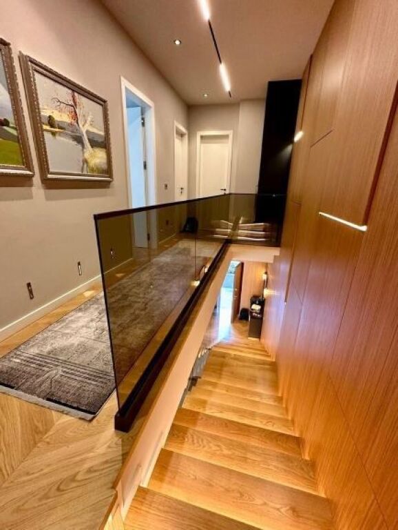 📌Luxury 3-Storey Villa for Sale – Mandarin Residence