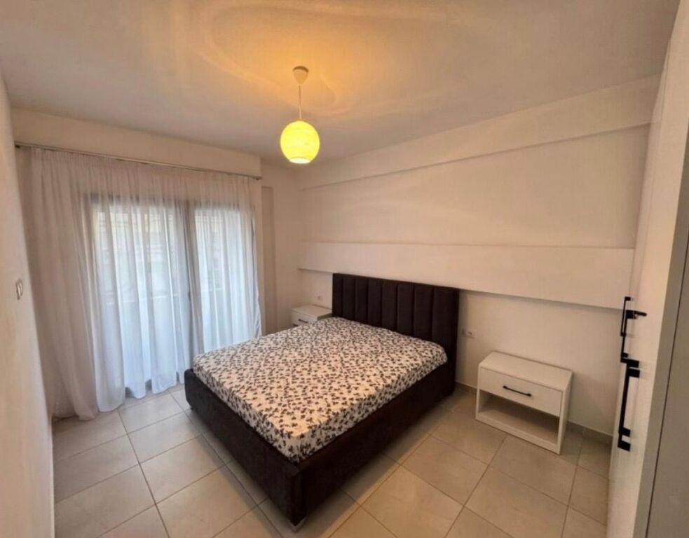 Appartamento 2+1+parcheggio in affitto presso la Residenza "Kodra e Diellit"