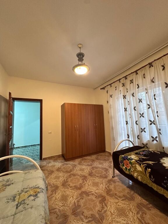 Jepet me qira apartament 1+1 Astir
