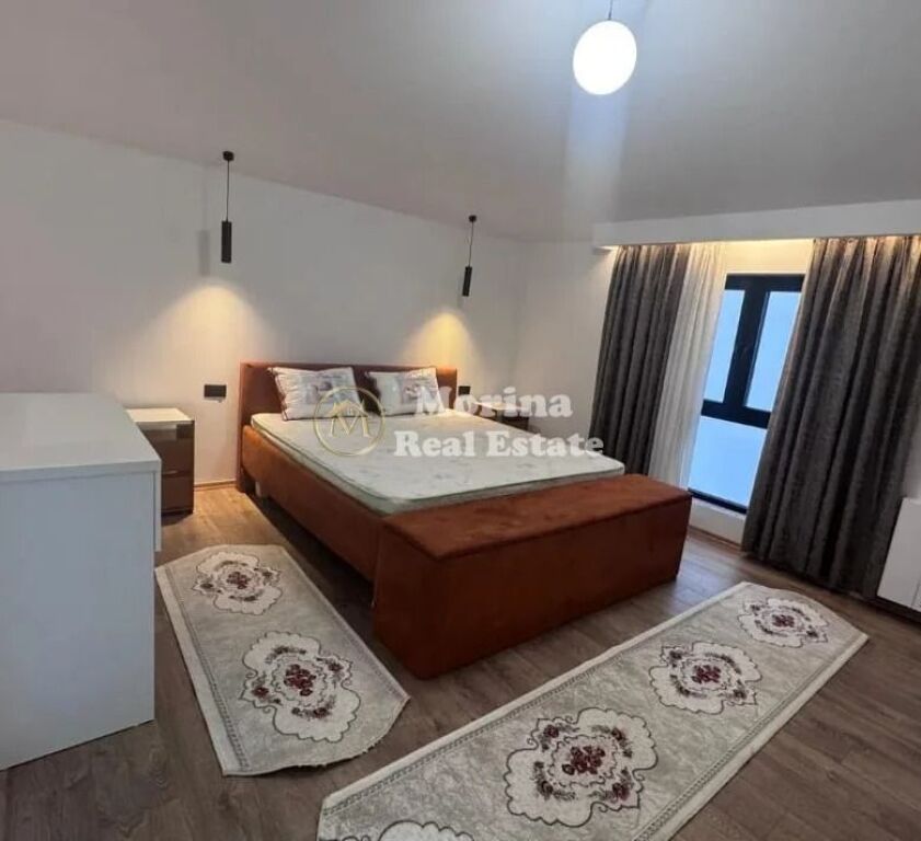 Qera | Vilë 2 + 1 | Laprakë | 900 €/muaj