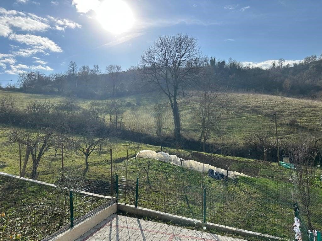 APARTAMENT 2+1+POST PARKIMI PER QIRA PRANE KOMBINATIT !