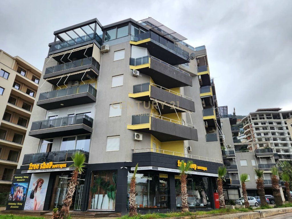 Apartament për Shitje pranë Marina Bay Resort, Lungomare